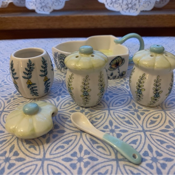 Salt and pepper set - Picture 3 of 6